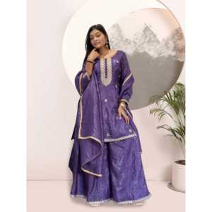 Hermoso conjunto de salwar kameez XL para fiesta, con top y pantalón, y dupatta de poliéster, elegante y con estilo. - Product Image 2