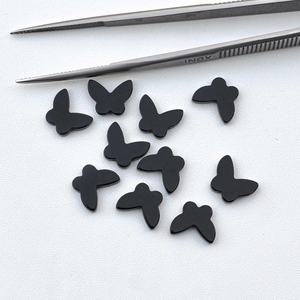 4mm 12mm 18mm 20mm Naturel Noir Onyx Papillon Forme Pierre Lâche Pour Bijoux Taille Personnalisée À La Main Sculpture En Vrac Grossiste - Product Image 1