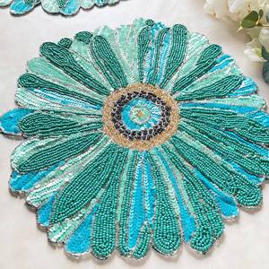 Juego de Manteles Individuales de Tela Hechos a Mano con Forma de Flor, Diseño con Cuentas Azul Claro, Ecológicos, Duraderos y Decorativos - Product Image 3