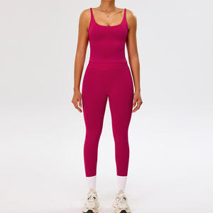 Mono de yoga de una pieza para chicas altas, con efecto fruncido en los glúteos, pantalones acampanados, ropa deportiva con logo personalizado - Product Image 1