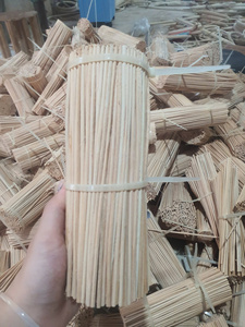 Bâtonnets diffuseurs d'huiles essentielles MITvn avec parfum naturel et fragrance de rotin, fabriqués au Vietnam, modèle MITVN-R05 pour usage en intérieur - Product Image 3