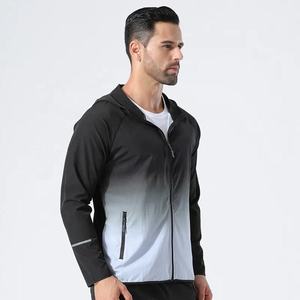 Veste de sport pour homme à coupe ajustée, légère, à séchage rapide, coupe-vent, à capuche, avec fermeture éclair, pour la course à pied, le sport en plein air, la salle de sport - Product Image 4