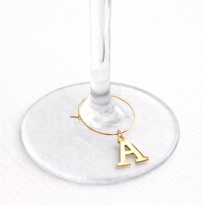 Pequeños y Lindos Dijes de Metal con Letras del Alfabeto Personalizadas para Cócteles, Decorativos para Mesa de Cena, Portátiles y Reutilizables - Product Image 5