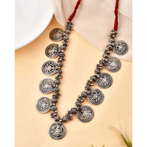 Collier pendentif Meera Jaipur Shakti Fashion, design élégant en argent pour femmes - Product Image 3