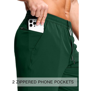 Pantalones Cortos Deportivos para Hombre con Forro de Compresión, Bolsillo con Cierre, Aberturas Laterales y Soporte para Correr - Product Image 4