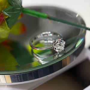 Bague en diamant rond cultivé en laboratoire 1,5 carat D VVS2 Solitaire Certifié IGI Or blanc 14K Bijoux de fiançailles et de mariage Vente en gros - Product Image 3
