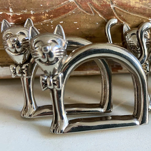 Cute <b>Cat</b> Shape Silver Finished Napkin <b>Ring</b> Ideal For Dining Table Decor And Stylish Table Setting Presentation From India - Product Image 1