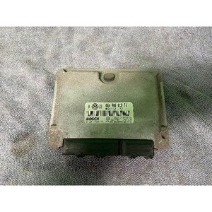 ECUs y Módulos de Computación Usados Bora 06A906018FK - Product Image 1
