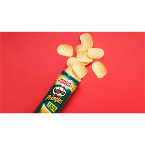 Pringles Crunchy Potato Snack, saveurs assorties, pour la vente en gros aux magasins de détail et aux distributeurs - Product Image 2