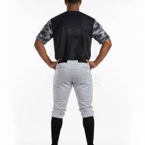 Uniforme de Béisbol Ligero y Transpirable, Nuevo Modelo 2026, 100% Poliéster, Hecho en Pakistán - Product Image 2