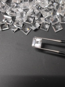 Topacio Blanco Natural de 7MM, Corte Cuadrado Escalonado, Gemas Sueltas de la Mejor Calidad para Joyería - Product Image 1