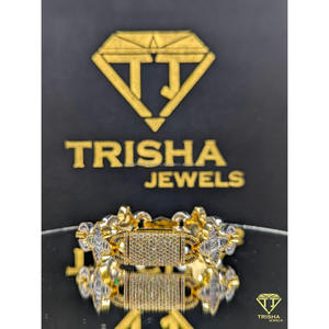 Bracelet de luxe bicolore en argent sterling 925 avec diamants VVS brillants cultivés en laboratoire, bijoux haut de gamme pour homme par Trisha Jewels - Product Image 1