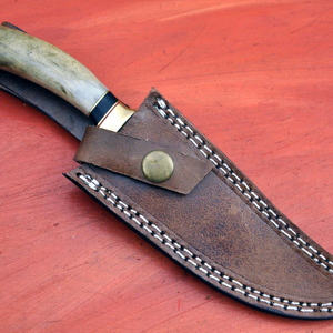 Couteau de chasse d'extérieur à lame fixe en acier inoxydable, couteau de survie avec poignée ergonomique pour le camping, la randonnée, la pêche et le bushcraft - Product Image 5
