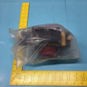 AMAT 0224-46075 PMS VMH-KF-40-AL-R-(2) EXHAUST - Equipo y Piezas de Semiconductores de Confianza de Marca Global - Product Image 5