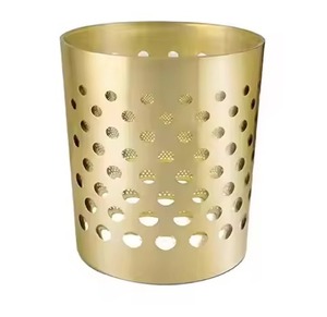 Exclusivo Contenedor de Basura Metálico para el Hogar con Aspecto Elegante, Ideal para Sala de Estar, Dormitorio y Cocina - Product Image 4