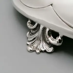 Casserole classique en acier inoxydable |   Isolation durable, antiadhésive et écologique pour le service de plats chauds - Product Image 6