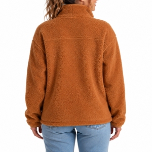 Giacca in pile Sherpa personalizzata da donna, calda, morbida, comoda, leggera, elegante, di qualità, moderna, da viaggio. - Product Image 2