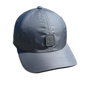 หมวกโพลีเอสเตอร์ที่ทนทานออกแบบมาเพื่อการใช้งานที่ยาวนานและการป้องกันที่สะดวกสบายระหว่างการเดินทางไปทำงานและกิจกรรมประจำวัน - Product Image 2