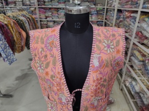 Floral <b>Quilted</b> Cotton Vest Women's V-Neck Embroidered Sleeveless <b>Jacket</b> Spring Style Handmade <b>Patterned</b> Outerwear GIFT FOR HER - Product Image 4