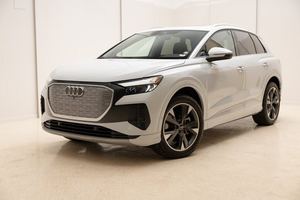 Audi Q4 e-tron quattro 2022 Usado en Buen Estado - Product Image 1