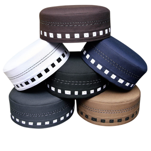 Chapeau de prière musulman Kufi personnalisé avec logo, en polyester et coton, vente en gros, couvre-chef islamique pour hommes, nouveau design - Product Image 1