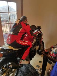 ชุดแข่งรถมอเตอร์ไซค์หนังแท้ ชุดมอเตอร์ไซค์หนังหนา ผลิตในประเทศปากีสถาน ชุดขับขี่มอเตอร์ไซค์ ชุดแข่งรถคุณภาพพรีเมียม Kangaroo - Product Image 4