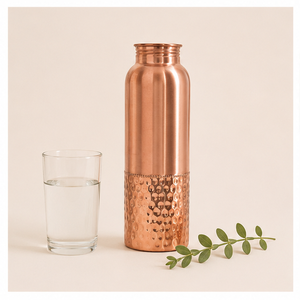 Bouteille d'eau en cuivre pur en gros, design demi-martelé, anti-fuite, écologique, pour la guérison ayurvédique - Product Image 2
