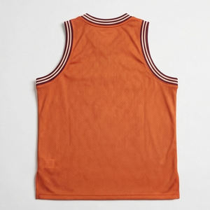 Uniforme de Baloncesto Sublimado de Alta Calidad, Diseño Personalizado, Conjunto de Camiseta y Pantalones Cortos para Equipo, Ropa Deportiva Profesional - Product Image 3