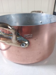 Olla de Cobre con Tapa, Forma Redonda, Asas de Acero Inoxidable, Utensilios de Cocina Metálicos Duraderos, Uso General para Gas - Product Image 4