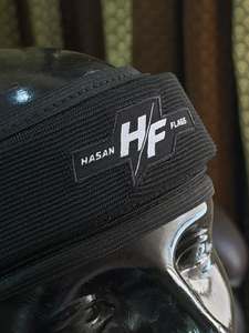 Protège-tête de sport en nylon noir Hasan Flag pour la boxe, avec fermeture auto-agrippante, motif uni, pour adulte - Product Image 5