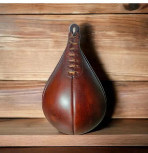Sac de frappe sur pied en cuir, équipement d'entraînement universel durable, sac de vitesse en cuir vintage : ballon d'entraînement de boxe fait main - Product Image 6