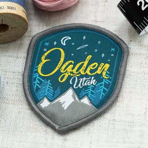 OEM Manufacturer Fashion Leather Sleeve Vintage Letterman Jacket Custom Chenille Embroidery High Quality Varsity Jacket Men - Product Image 3