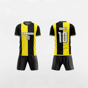 ชุดเสื้อฟุตบอลกางเกงขาสั้นและเสื้อยืดของผู้ชายชุดเครื่องแบบกีฬาระบายอากาศได้ดีสำหรับวัยรุ่น - Product Image 1