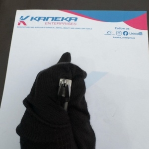 Kaneka aderer คีมลวดดัดฟัน3ง่ามสำหรับจัดฟันทำจากสแตนเลส S1.5ซม. อุปกรณ์ทันตกรรมพร้อมโลโก้แบบกำหนดเอง - Product Image 5