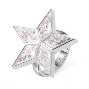 Anillo de compromiso de oro blanco con cinco piedras de circonita cúbica talla cometa y engaste de bisel, anillo de boda de oro macizo de 10K, regalo de cumpleaños - Product Image 4
