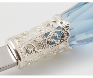 Elegante Juego de Cubiertos con Mangos de Cristal Azul, Cubertería de Metal Pulido a Espejo, Apto para Lavavajillas, Vajilla para Bodas - Product Image 2