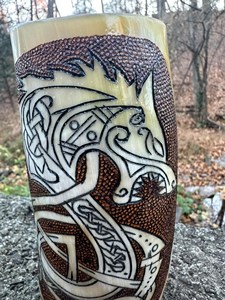 Nueva Jarra Vikinga Auténtica Hecha a Mano de Cuerno de Vaca, Jarra Natural de Cuerno de Buey para Beber Cerveza/Ale/Mead, Ecológica, Estilo Medieval Vintage para el Hogar - Product Image 6