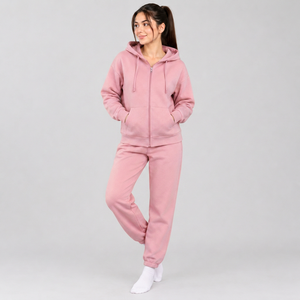 Survêtement de sport personnalisé pour femme, coupe classique, tenue d'entraînement avec options d'impression sérigraphique et de broderie - Product Image 3