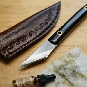Cuchillo de Cuero Artesanal de Acero al Carbono para Tallado y Rebajado con Mango de Resina Negra, Herramienta para Trabajos en Cuero, Venta al por Mayor, Fabricante y Proveedor - Product Image 6
