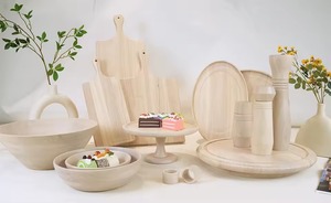 Bol à salade et de service en bois poli fait main, design moderne et écologique pour la cuisine et la salle à manger - Product Image 3