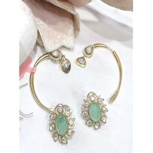 ต่างหูทองเหลืองคุณภาพสูง ดีไซน์น่ารัก ประดับเพชรซิร์คอนระยิบระยับ สามารถถอดออกได้ เหมาะสำหรับงานเลี้ยงตอนเย็น แฟชั่นทันสมัยสำหรับผู้หญิง - Product Image 1