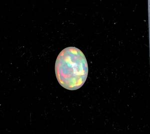 Opale blanche éthiopienne naturelle, cabochon ovale, pierre précieuse non montée pour la création de bijoux fins. - Product Image 4
