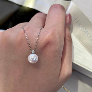 Pendentif Akoya Daifei d'eau douce naturel, parfaitement rond, extrêmement brillant et impeccable, comparable à la meilleure qualité - Product Image 1