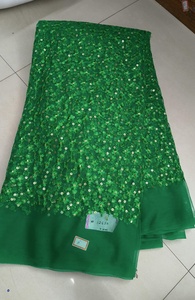 Tissu en filet brodé de sequins de qualité supérieure |   Matériaux de couture et de broderie de créateur en gros pour robes, lehengas et dupattas - Product Image 3