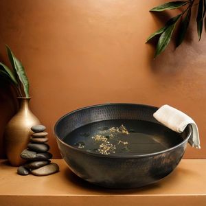 Cuenco de cobre para pedicura con acabado martillado para tratamiento de spa de pies, para uso en salón y en casa, para relajación - Product Image 5