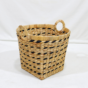 Water Hyacinth Eco-Friendly Woven <b>Storage</b> <b>Basket</b> with Handles <b>Square</b> Shape Multi-Purpose Rustic Style - Product Image 5