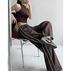 Pantalones Parachute de Pierna Ancha, Estilo Jogger Holgado con Cintura Elástica, Pantalones Deportivos Y2K para Mujer, Estilo Casual y Oversize - Product Image 5