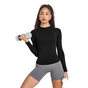 Camiseta Deportiva para Mujer con Logotipo Personalizado, Manga Corta, Ligera, Transpirable, de Secado Rápido, para Yoga, Gimnasio, Ejercicio - Product Image 3