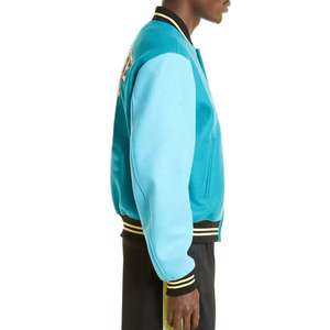 Chaqueta Varsity de Invierno para Hombre de Alta Calidad con Cuello Alto y Logotipo Frontal Personalizado, Bordado, Estilo Béisbol, Talla Grande - Product Image 3