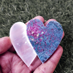 หัตถกรรมที่กำหนดเองได้ถูกผูกมัด Selenite และ Ruby Fuchsite ครึ่งหนึ่งและเต็มรูปแบบสำหรับผลิตภัณฑ์ตกแต่งกล่องเก็บคริสตัล - Product Image 2